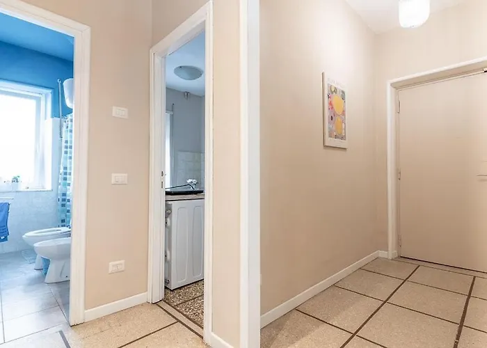 Modern 2br W-balcony E Ac Near Vaticanmuseums Rom