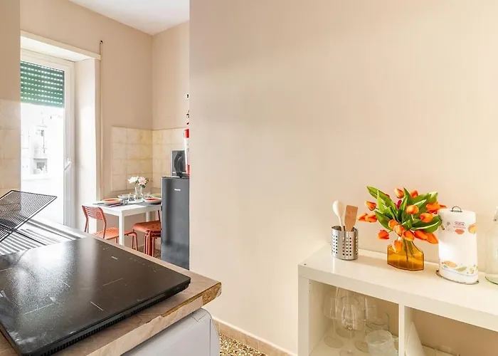 Modern 2br W-balcony E Ac Near Vaticanmuseums Apartment Rom