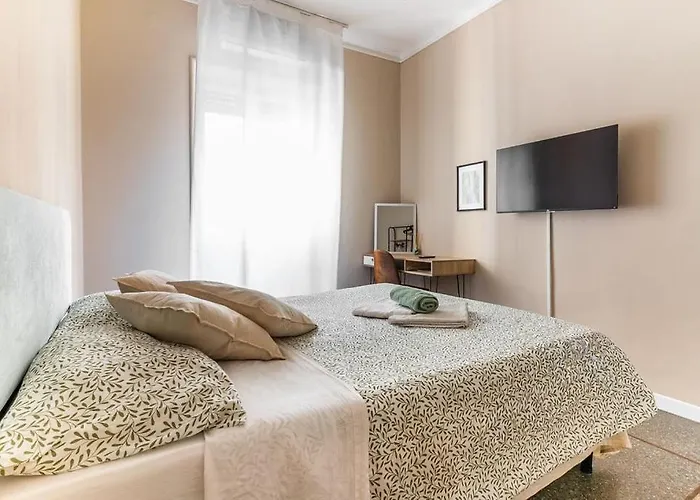 Modern 2br W-balcony E Ac Near Vaticanmuseums Apartment Rom